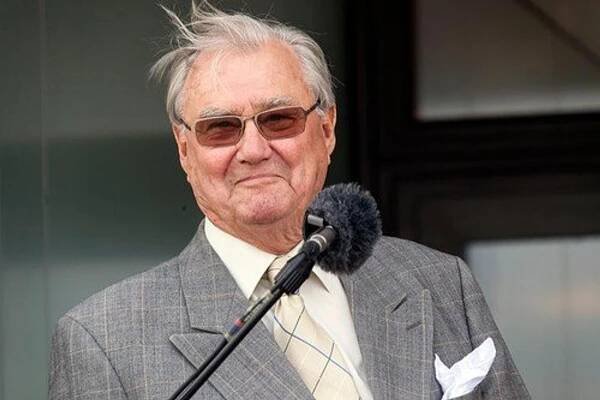 Dánsko se ponořilo do smutku, zemřel princ Henrik (†83)