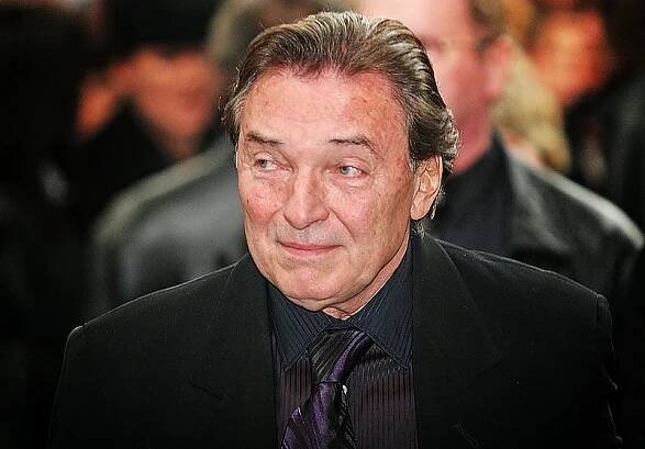 Obrazem: Cesta Karla Gotta za štěstím. Kniha legendy českého popu je bestseller