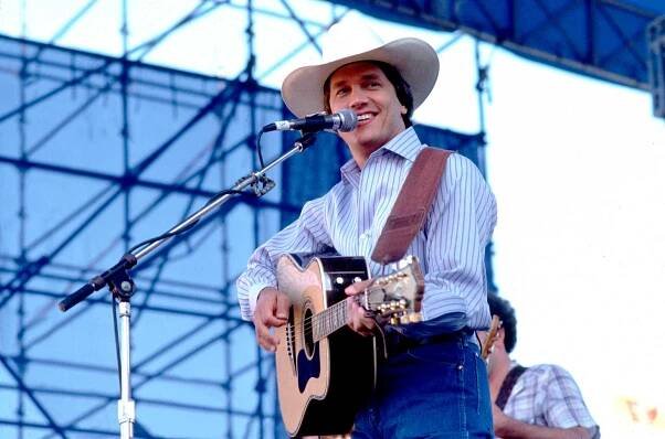 Best Country Songs About Fathers: A Dad Tribute
