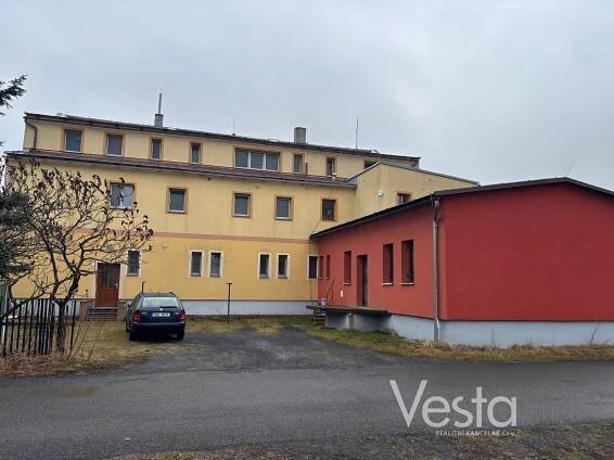 Pronájem obchodního prostoru 127 m², Vilémov