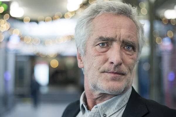 Hanák: Česko se nikam neposouvá. Budoucnost patří ženám, na Hradě chci prezidentku