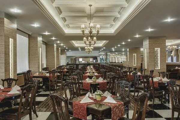 Restaurace v ubytování Delphin Deluxe Resort