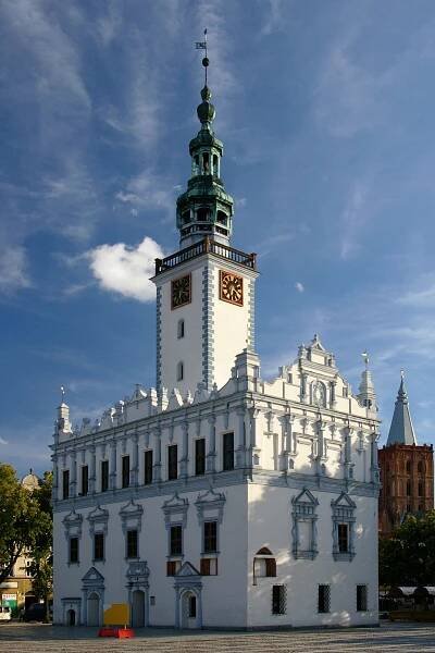 File:Chełmno ratusz.jpg - Wikimedia Commons