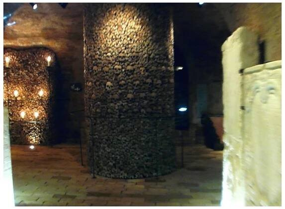Kostnice - Médium.cz