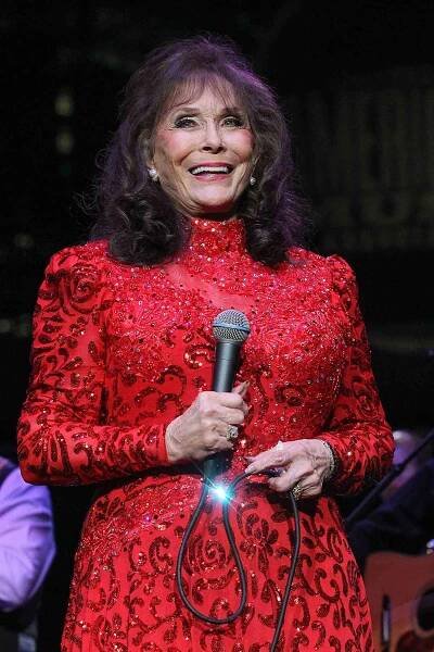 NASHVILLE, TN - SEPTEMBER 19: Loretta Lynn performs during the 16th Annual Americana Music Festival & Conference at Ascend Amphitheater on September 19, 2015 in Nashville, Tennessee
