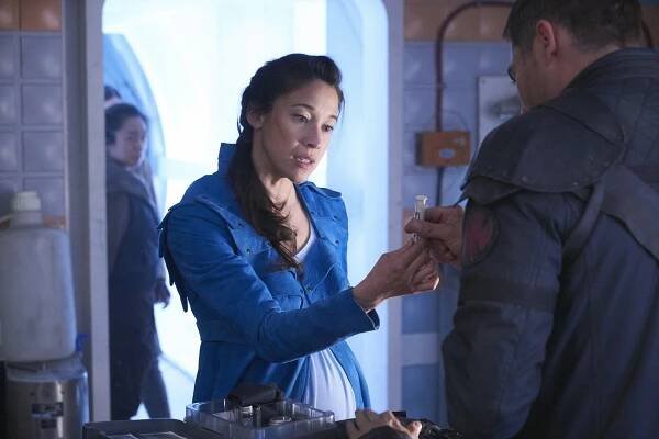 Killjoys: Vesmírní lovci - Přeměna - Z filmu - Mayko Nguyen