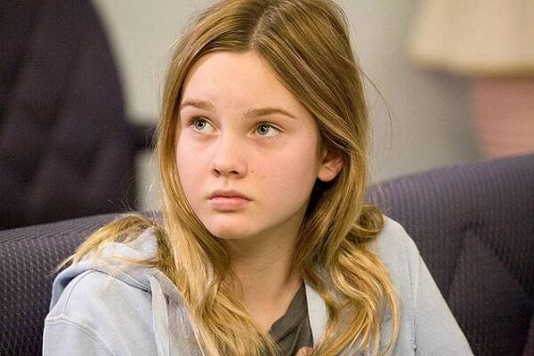 Liana Liberato - Danielle Steelová: Přístav bezpečí (2007), Obrázek #3