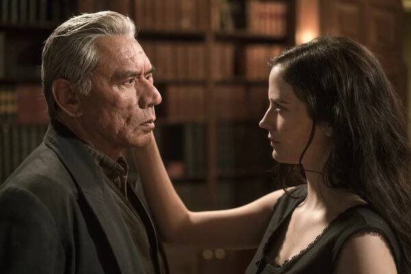 Penny Dreadful - Odliv - Z filmu - Wes Studi, Eva Green