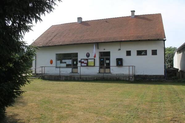 Obec Chleby má po měsících čekání znovu nové zastupitele