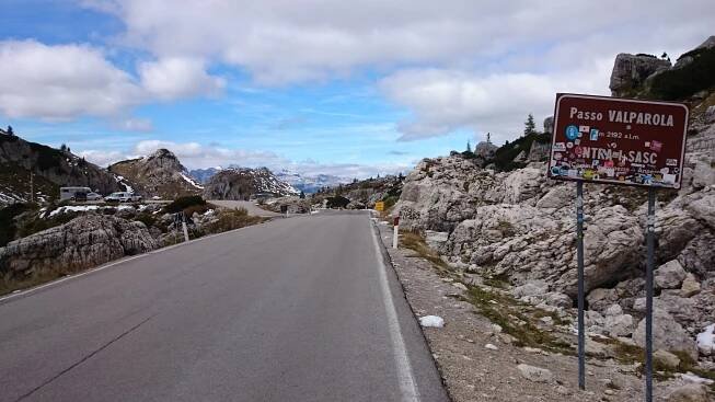Monte Zoncolan, Tre Cime & sedla Giau, Falzarego, Gardena, Sella a Pordoi – Hory z dálky