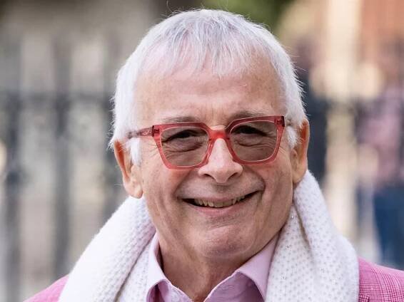 Christopher Biggins is latest star to take Mounjaro as he shows off epic transformation