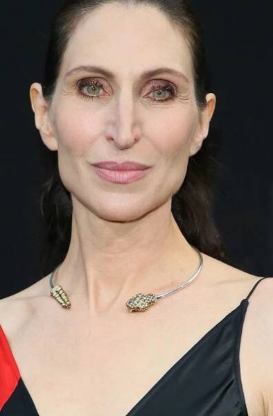 Bonnie Aarons