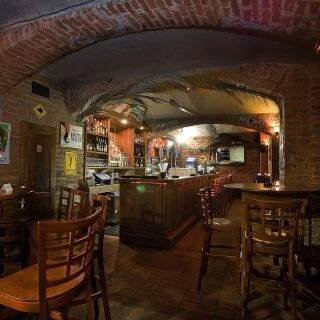 Aloha Music Club & Cocktail Bar
