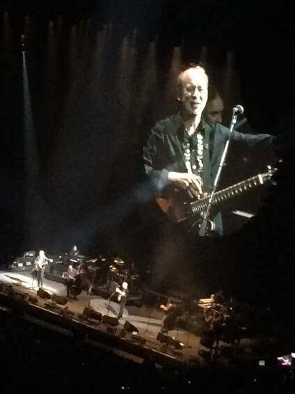 Concert Review: David Gilmour in Chicago 4.8.16 | Sean Benjamin - Official Website of Singer/Songwriter, Musician and Recording