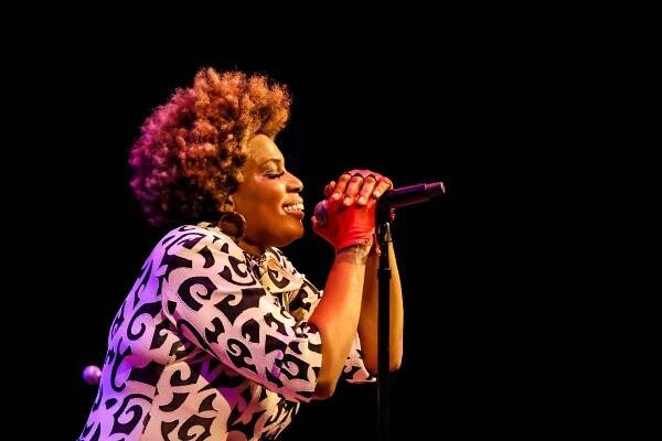 2023-10-14 Macy Gray - Ehud Lazin (30).jpg