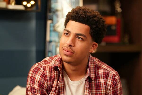 Marcus Scribner - Actor