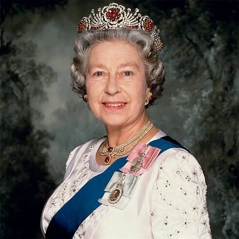 Queen Elizabeth II passes on – Mist Fusion