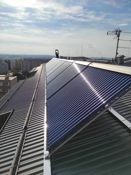 Bytové domy, bazény (SOLMAX) | Solar Solution, s.r.o.