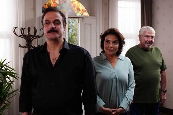 Ufuk Özkan, Seray Gözler - Benim Güzel Ailem - Aile Yadigârları - Z filmu