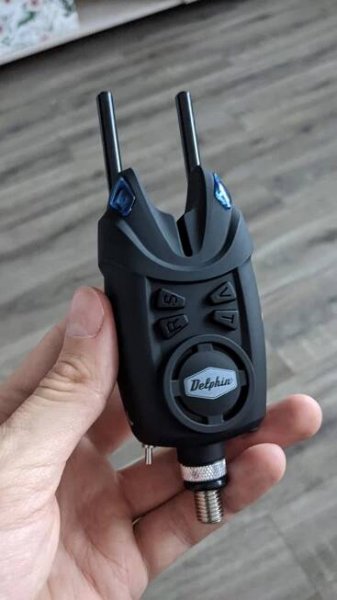 Recenze: Test hlásičů Delphin Memory 9V - Rybářské návody