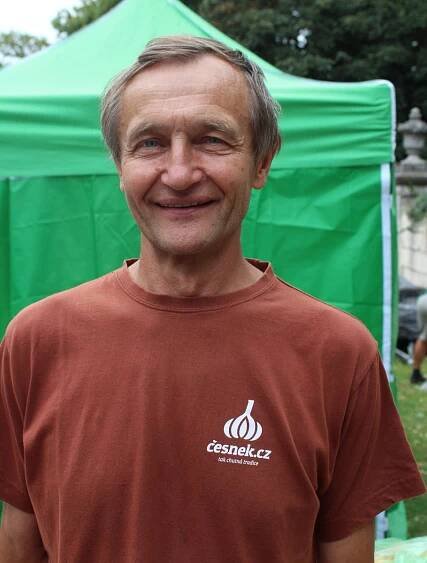 Česnek je pro Jana Kozáka lahůdkou i fenoménem