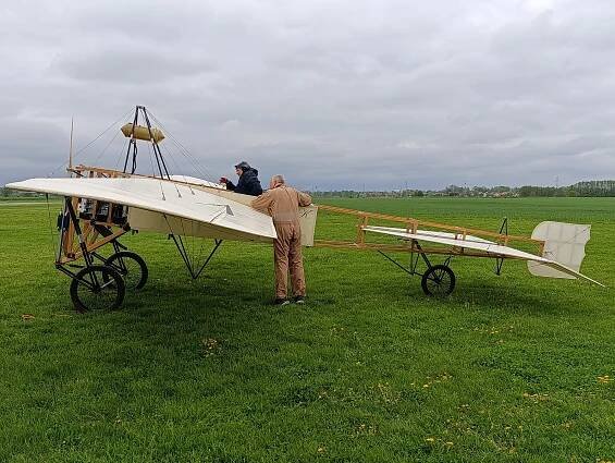 Po 115 letech v akci. Bleriot bojoval s ostrými poryvy a neskutečnou záhadou