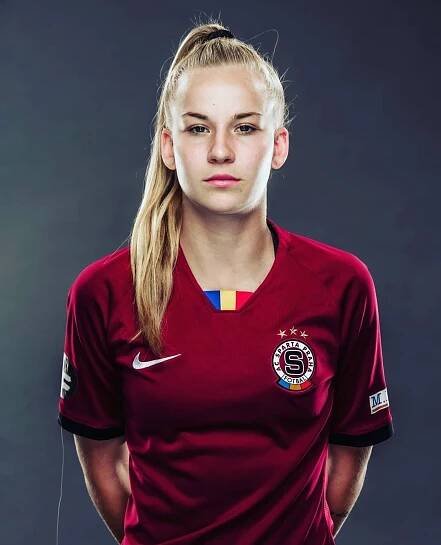Aneta Pochmanová: Dvojzápas s Glasgow City byl obrovský zážitek, teď si přeji PSG – Sportmanie