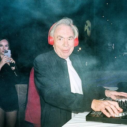 Andrew Lloyd Webber Plays the Hits