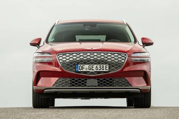 Genesis Electrified GV70
