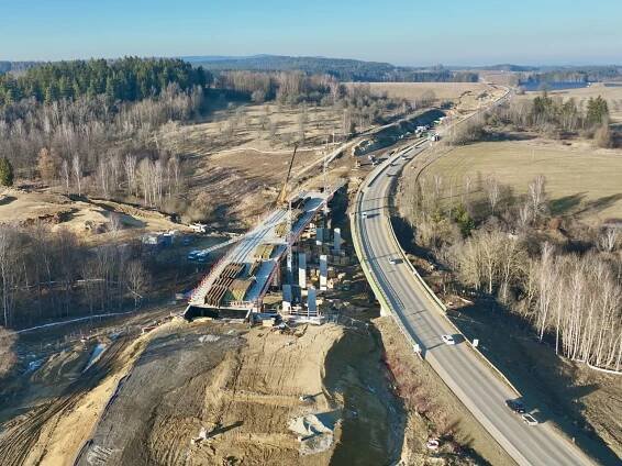 Pokračování výstavby dálnice D3 v úseku Nažidla – Dolní Dvořiště