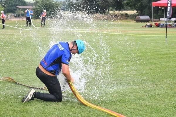 PODÍVEJTE SE: Brdská liga. Hasiči soutěžili v Broumech v požárním útoku