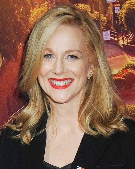 Laura Linney