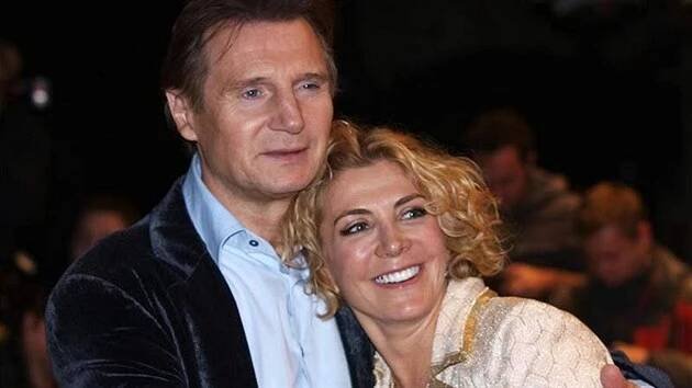 Liam Neeson: život, role, partnerky a setkání s Pamelou Anderson - iDNES.cz