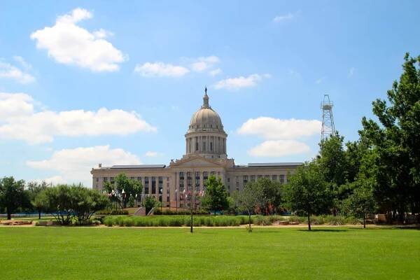 Oklahoma Capitol Dome - DeVinci Pre Cast