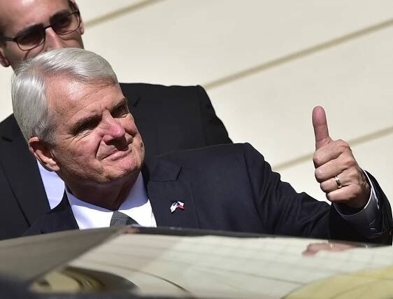 Česko-americké vztahy se nenaplní pouhým odchodem Miloše Zemana