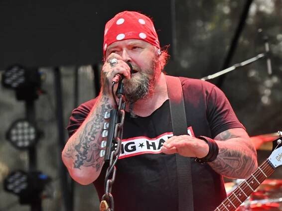 Dlouhé čekání skončilo. Kapela Škwor zahrála na Konopišti odložený koncert