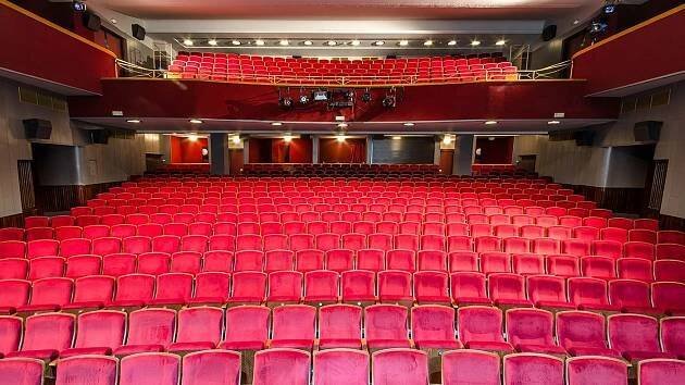 Studio Dva zrušilo na Václavském náměstí sedm představení kvůli havárii