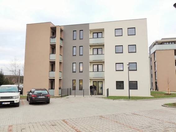 Pronájem bytu 1+kk s předzahrádkou, Plzeň - Bolevec | Reality.iDNES.cz 