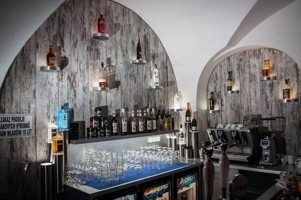 Caffe Bar Revolta České Budějovice | Apetee