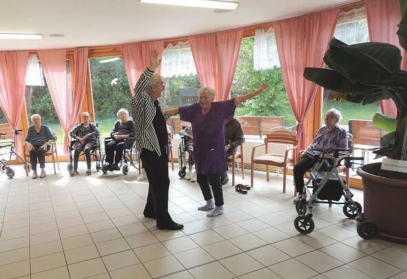 Taneční terapie - Dům seniorů Kdyně