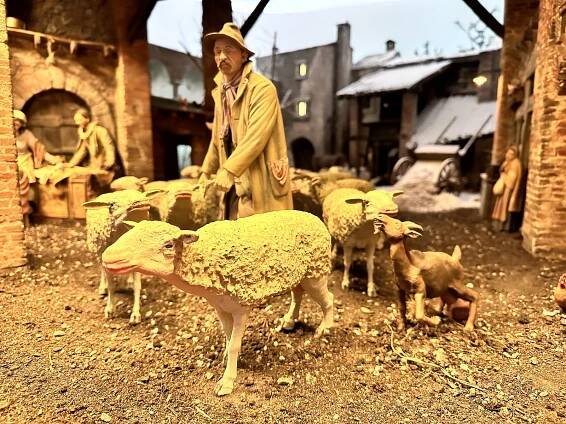 Muzeum Jindřichohradecka vystavuje italské betlémy. Figurky vypadají jako živé