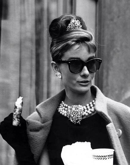 Audrey Hepburn ve filmu Snídaně u Tiffanyho (1961) / Zdroj: Profimedia.cz