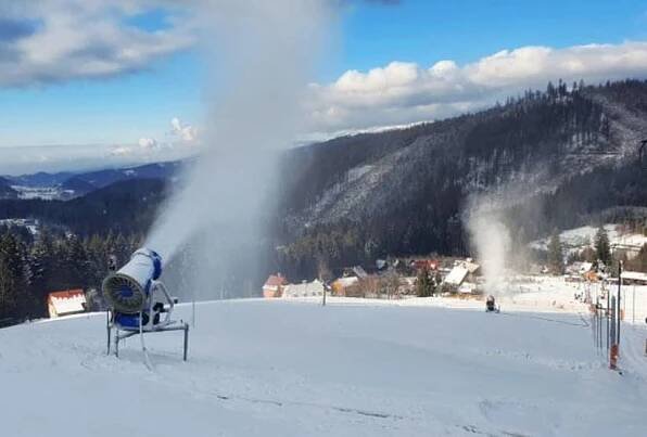 Skiareál u Sachovy studánky v Horní Bečvě