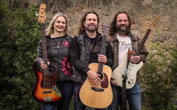 Pavel Peroutka & Na Perutích / Proč Ne Band – Kulturní středisko Moravská Třebová