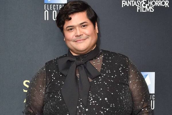 Harvey Guillén Reveals 'Original' Items He Still Has from 'What We Do in the Shadows' Early Episodes (Exclusive)