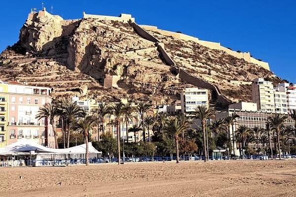Alicante, Španělsko: 16 tipů, co vidět, a kde se ubytovat