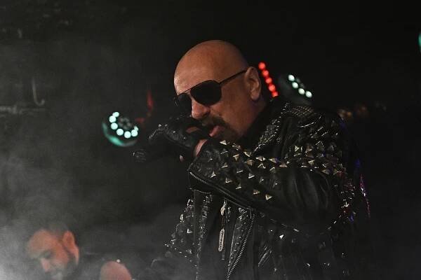 Nejen pro příznivce heavy-metalu hrála v České 1 kapela Halford Revival