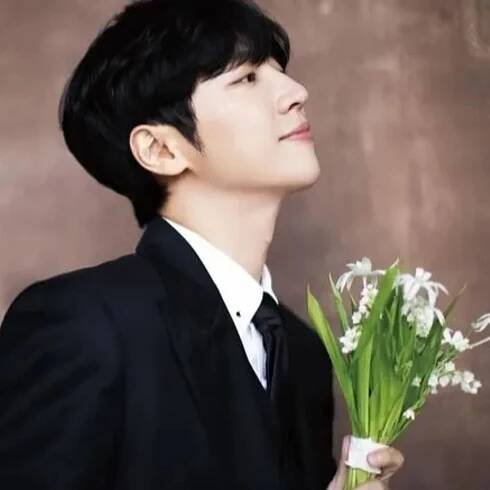 Lee Sang Yeob 8