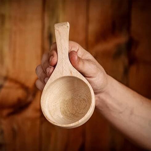 Dřevěná naběračka Guksi / Kuksa, severský pohár - Outlet
