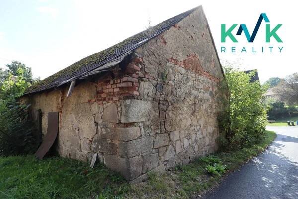 Dům, stodola, před rekonstrukcí, zast. plocha 184 m2, pozemek 632 m2, Stanovice - Dražov | Reality.iDNES.cz 